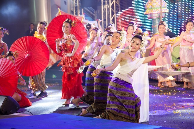 A celebration of Songkran6