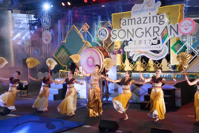 The Amazing Songkran Joyful Procession1 1