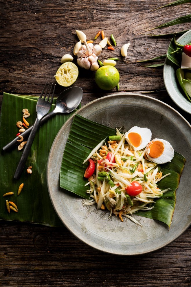 187.Thai Food Green Papaya Salad with Salted Eggs 20185PS 1